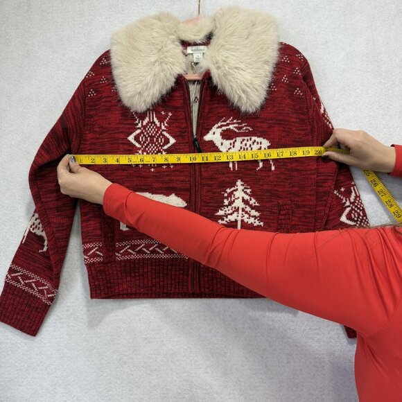 Sundance Sweater Womens Small Red Zip Cardigan Faux Fur Collar Wool Blend Nordic - Picture 3 of 9